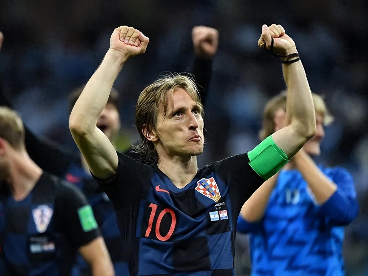 冲刺阶段欧超杯传出新动向，克里夫兰骑士远射贴柱，管理层表态——态度坚定，临场指挥获称赞的简单介绍-九游体育